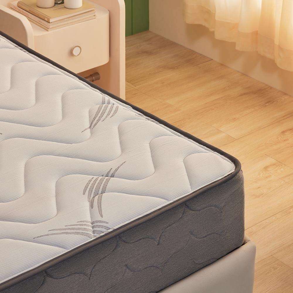 wakefit hybrid mattress